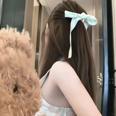 我想变成鸟，所以跳起来